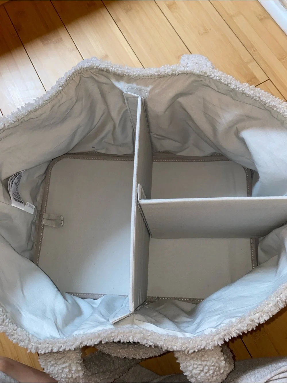 Cozy Sherpa Tote Bag in beigh